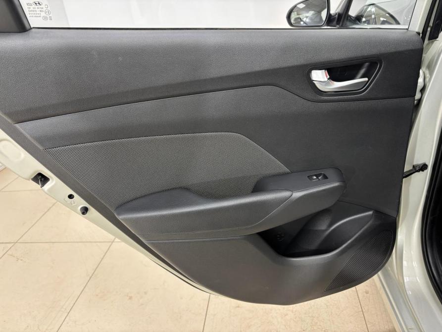 Hyundai Solaris II Альметьевск  - изображение 17
