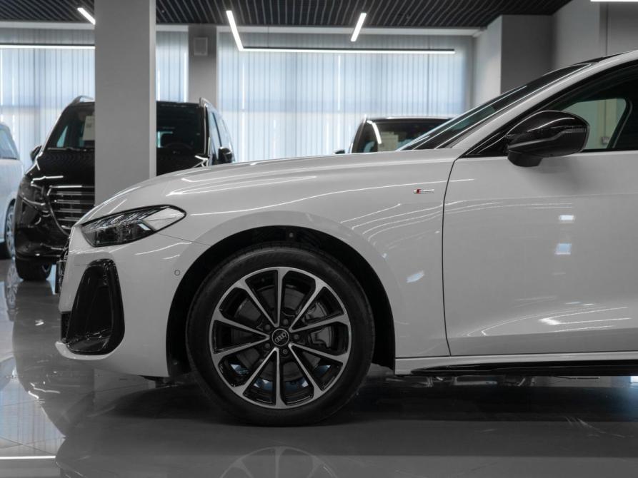 Audi A5 III (B10) Москва  - изображение 22