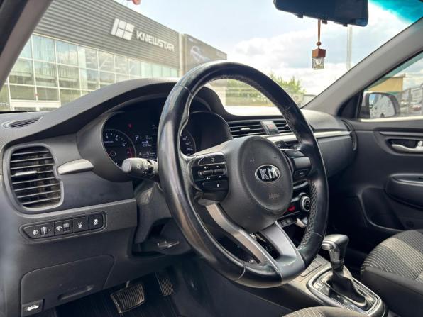 Kia Rio IV с пробегом 2018 года, цена 1 410 000 рублей, 121817 км, седан, Автокод Объявления