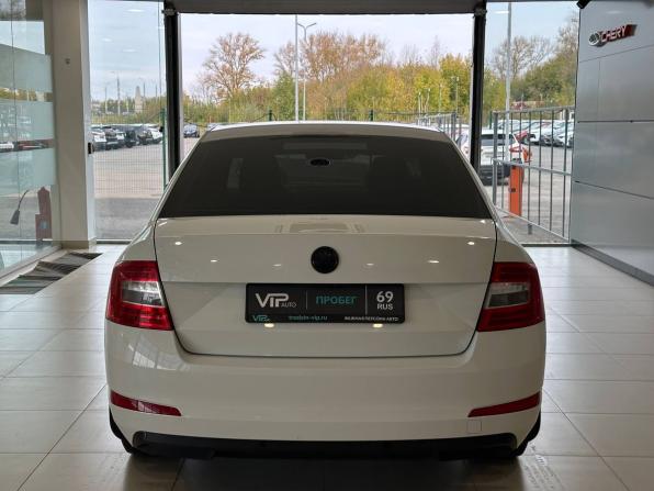 Skoda Octavia III (A7) с пробегом 2016 года, цена 1 335 000 рублей, 176631 км, лифтбек, Автокод Объявления