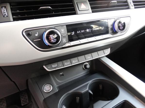 Audi A4 V (B9) Рестайлинг с пробегом 2021 года, цена 2 899 000 рублей, 47056 км, седан, Автокод Объявления