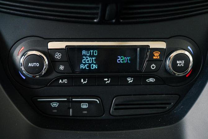 Ford Kuga II с пробегом 2016 года, цена 1 600 000 рублей, 96000 км, внедорожник, Автокод Объявления