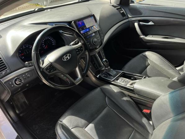 Hyundai i40 I Рестайлинг с пробегом 2016 года, цена 1 289 000 рублей, 129300 км, универсал, Автокод Объявления