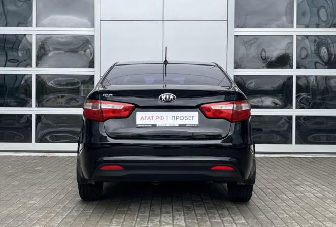 Kia Rio III с пробегом 2014 года, цена 1 050 000 рублей, 98238 км, седан, Автокод Объявления