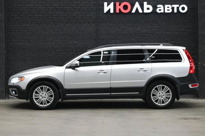 Volvo XC70 II с пробегом 2011 года, цена 1 690 000 рублей, 256553 км, универсал, Автокод Объявления