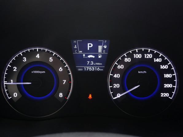 Hyundai Solaris I с пробегом 2013 года, цена 720 000 рублей, 175314 км, седан, Автокод Объявления