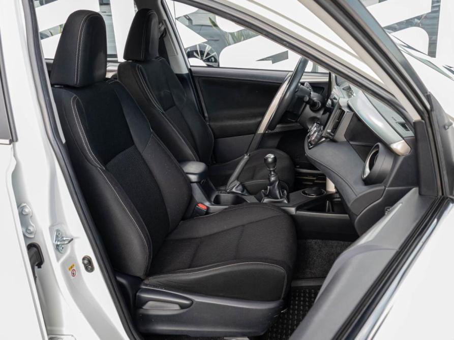 Toyota RAV4 IV (XA40) Краснодар  - изображение 8