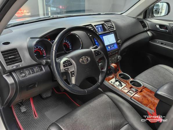 Toyota Highlander II (XU40) Рестайлинг с пробегом 2012 года, цена 2 048 000 рублей, 195000 км, внедорожник, Автокод Объявления