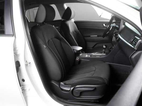 Kia Optima IV Рестайлинг с пробегом 2019 года, цена 1 939 000 рублей, 129121 км, седан, Автокод Объявления