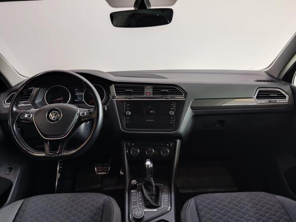 Volkswagen Tiguan II с пробегом 2018 года, цена 2 750 000 рублей, 105000 км, внедорожник, Автокод Объявления