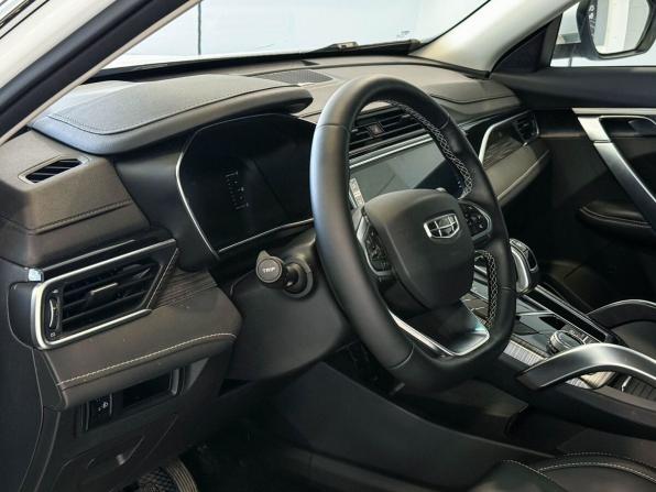 Geely Atlas Pro с пробегом 2024 года, цена 2 197 000 рублей, 32808 км, внедорожник, Автокод Объявления