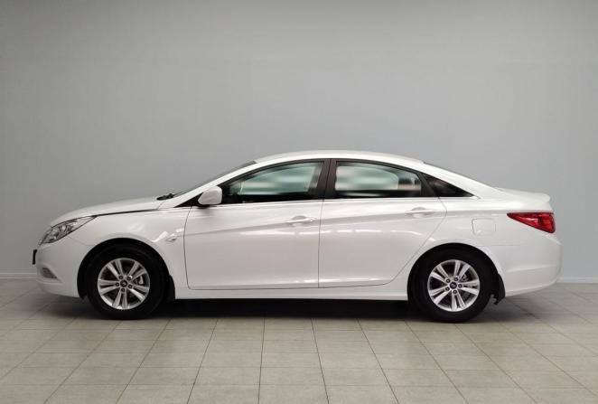 Hyundai Sonata VI (YF) с пробегом 2011 года, цена 1 250 000 рублей, 136096 км, седан, Автокод Объявления