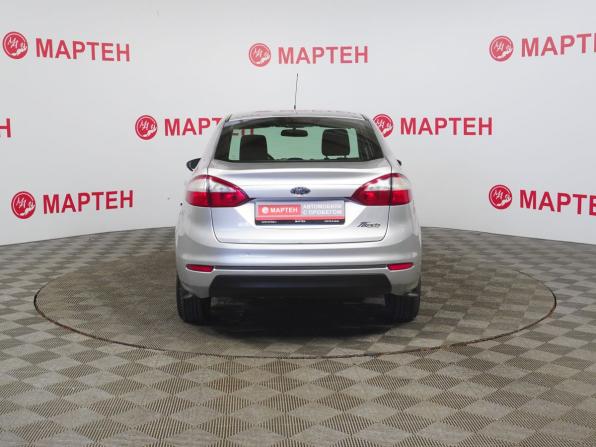 Ford Fiesta Mk6 Рестайлинг с пробегом 2016 года, цена 897 000 рублей, 55700 км, седан, Автокод Объявления