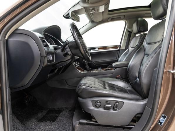Volkswagen Touareg II с пробегом 2013 года, цена 1 750 000 рублей, 285363 км, внедорожник, Автокод Объявления