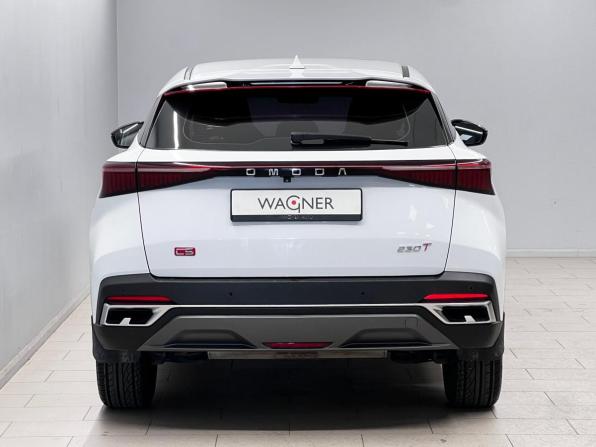 Omoda C5 I с пробегом 2023 года, цена 1 500 000 рублей, 96278 км, внедорожник, Автокод Объявления