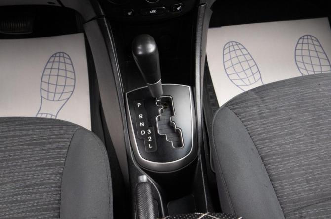 Hyundai Solaris I Рестайлинг с пробегом 2015 года, цена 799 000 рублей, 125000 км, седан, Автокод Объявления