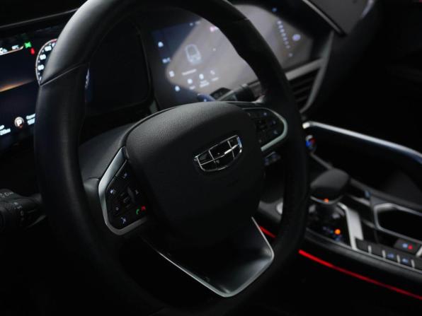 Geely Tugella I Рестайлинг с пробегом 2023 года, цена 2 890 900 рублей, 55612 км, внедорожник, Автокод Объявления