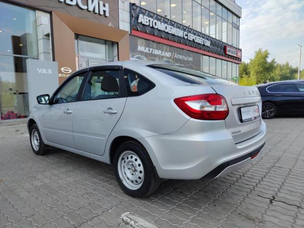 Lada (ВАЗ) Granta I Рестайлинг с пробегом 2022 года, цена 661 500 рублей, 107894 км, хэтчбек, Автокод Объявления