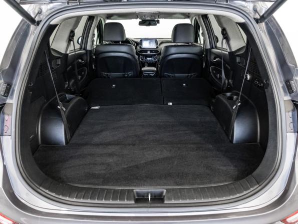 Hyundai Santa Fe IV с пробегом 2019 года, цена 3 099 000 рублей, 106899 км, внедорожник, Автокод Объявления