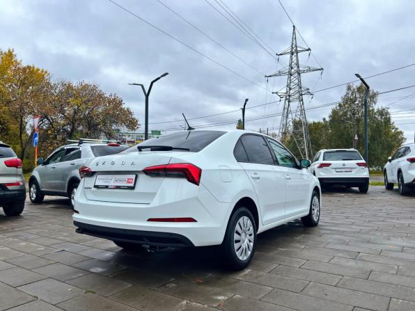 Skoda Rapid II с пробегом 2021 года, цена 1 664 000 рублей, 117104 км, лифтбек, Автокод Объявления