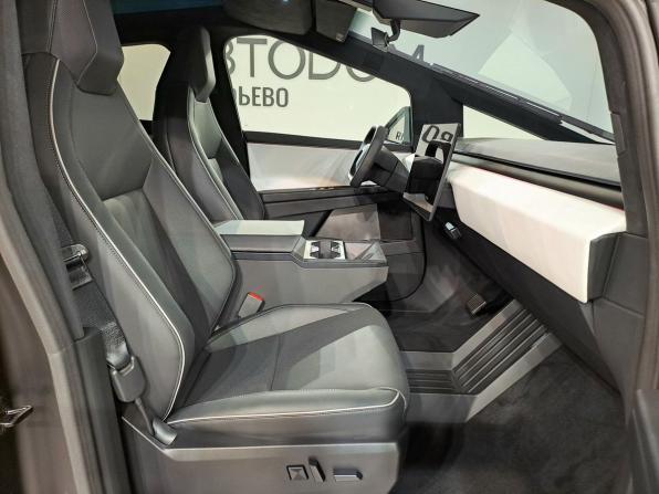Tesla Cybertruck с пробегом 2024 года, цена 15 799 000 рублей, 2910 км, пикап, Автокод Объявления