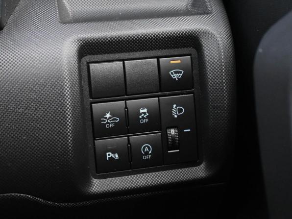 Daihatsu Rocky A200 с пробегом 2022 года, цена 1 549 000 рублей, 91370 км, внедорожник, Автокод Объявления