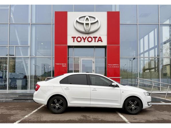 Skoda Rapid I с пробегом 2015 года, цена 755 000 рублей, 165109 км, лифтбек, Автокод Объявления