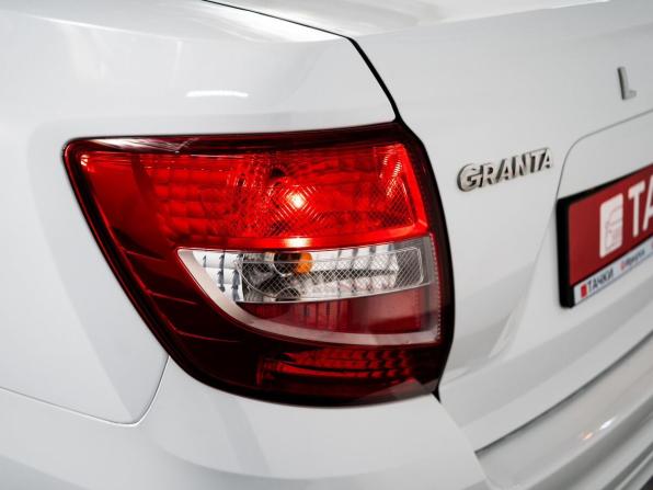 Lada (ВАЗ) Granta I Рестайлинг с пробегом 2024 года, цена 748 500 рублей, 34902 км, седан, Автокод Объявления