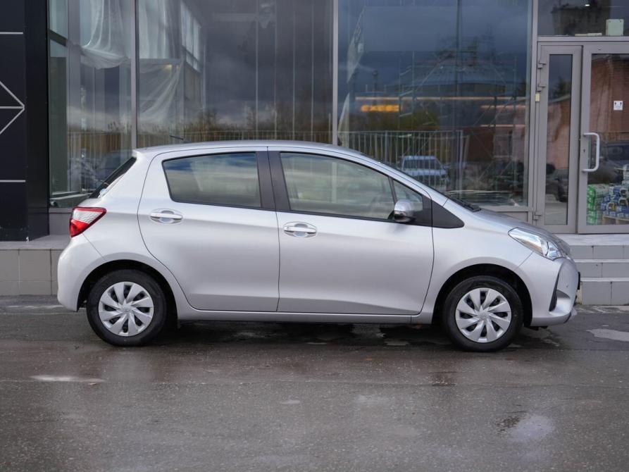 Toyota Vitz III (XP130) Рестайлинг 2 Новосибирск  - изображение 4