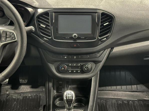Lada (ВАЗ) Vesta I с пробегом 2019 года, цена 944 516 рублей, 147075 км, седан, Автокод Объявления
