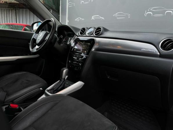 Suzuki Vitara II с пробегом 2016 года, цена 1 813 700 рублей, 57739 км, внедорожник, Автокод Объявления