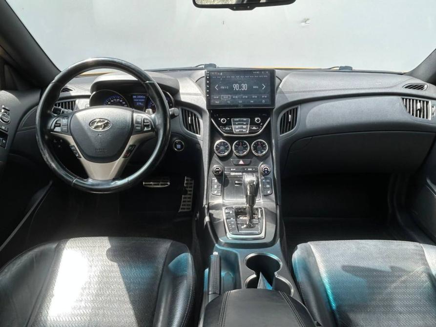 Hyundai Genesis Coupe I Рестайлинг Москва  - изображение 9