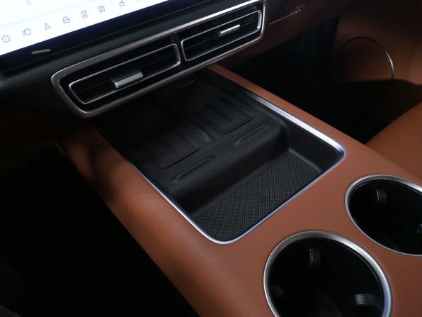 Li Auto (Lixiang) L7 I Рестайлинг с пробегом 2024 года, цена 6 840 000 рублей, 37000 км, внедорожник, Автокод Объявления