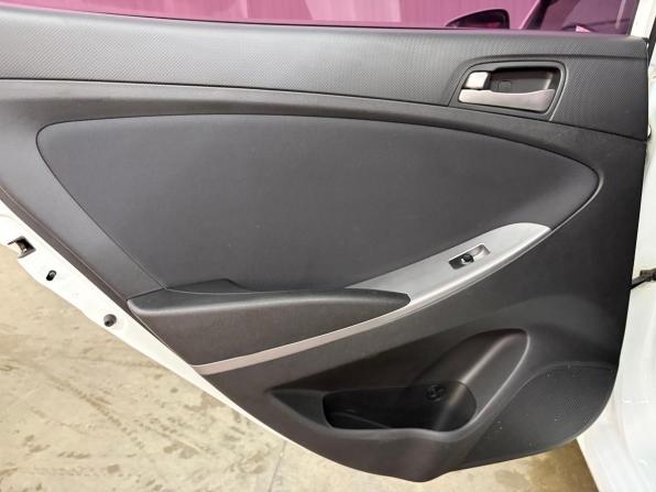 Hyundai Solaris I Рестайлинг с пробегом 2016 года, цена 837 000 рублей, 108960 км, седан, Автокод Объявления