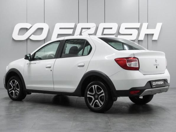 Renault Logan II Рестайлинг с пробегом 2022 года, цена 1 230 000 рублей, 91332 км, седан, Автокод Объявления