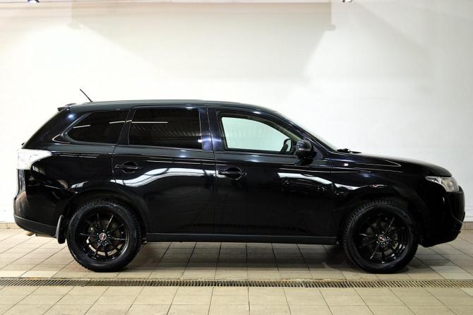 Mitsubishi Outlander III с пробегом 2012 года, цена 1 349 000 рублей, 136000 км, внедорожник, Автокод Объявления