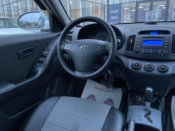Hyundai Elantra IV (HD) с пробегом 2009 года, цена 670 000 рублей, 237000 км, седан, Автокод Объявления