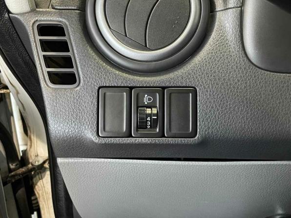 Suzuki SX4 I (Classic) Рестайлинг с пробегом 2012 года, цена 860 000 рублей, 97433 км, хэтчбек, Автокод Объявления