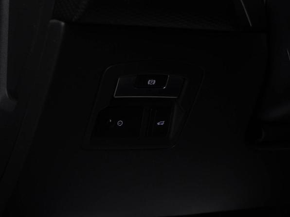 Land Rover Range Rover Velar I с пробегом 2017 года, цена 2 820 000 рублей, 172281 км, внедорожник, Автокод Объявления