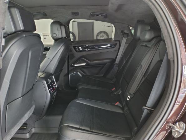 Porsche Cayenne III с пробегом 2019 года, цена 9 990 000 рублей, 95788 км, внедорожник, Автокод Объявления