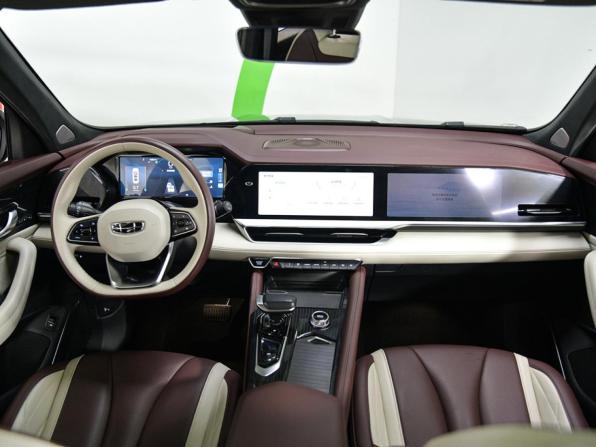 Geely Monjaro I с пробегом 2023 года, цена 3 166 000 рублей, 29286 км, внедорожник, Автокод Объявления