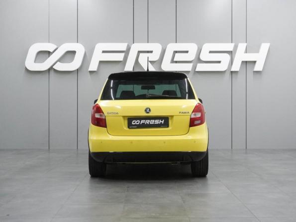 Skoda Fabia II Рестайлинг с пробегом 2014 года, цена 849 000 рублей, 145344 км, хэтчбек, Автокод Объявления