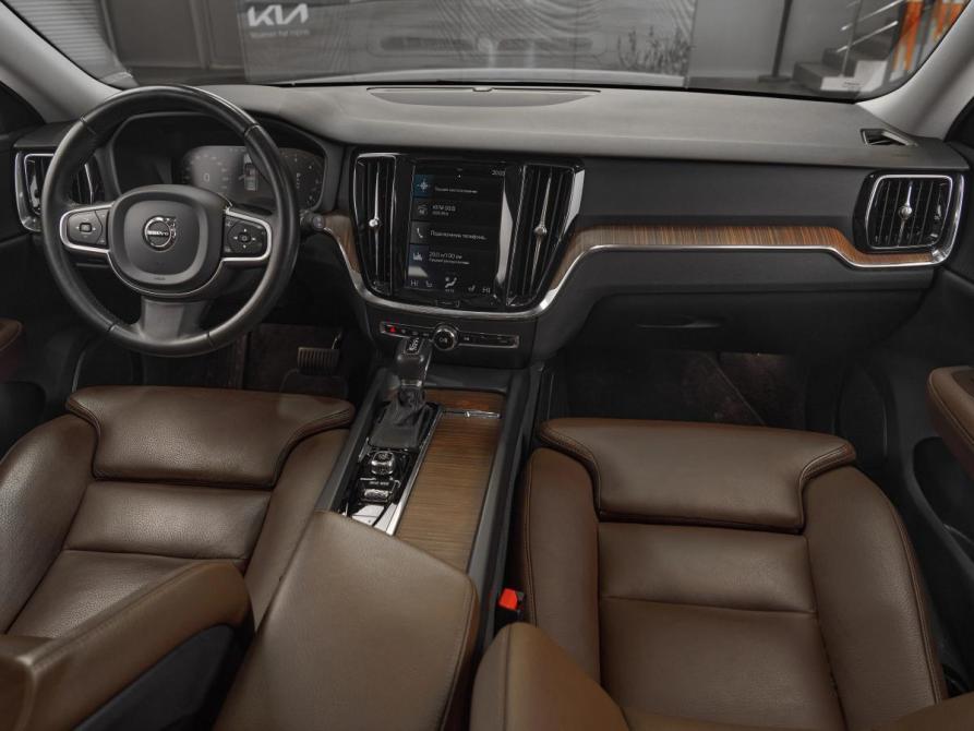 Volvo V60 II Москва  - изображение 9