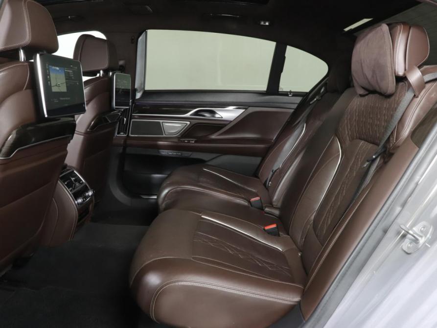 BMW 7 серии VI (G11/G12) Рестайлинг Москва  - изображение 10