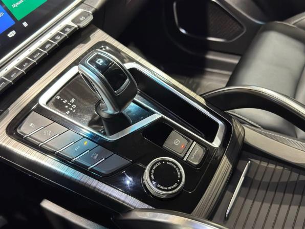 Geely Atlas Pro с пробегом 2023 года, цена 1 895 000 рублей, 45973 км, внедорожник, Автокод Объявления