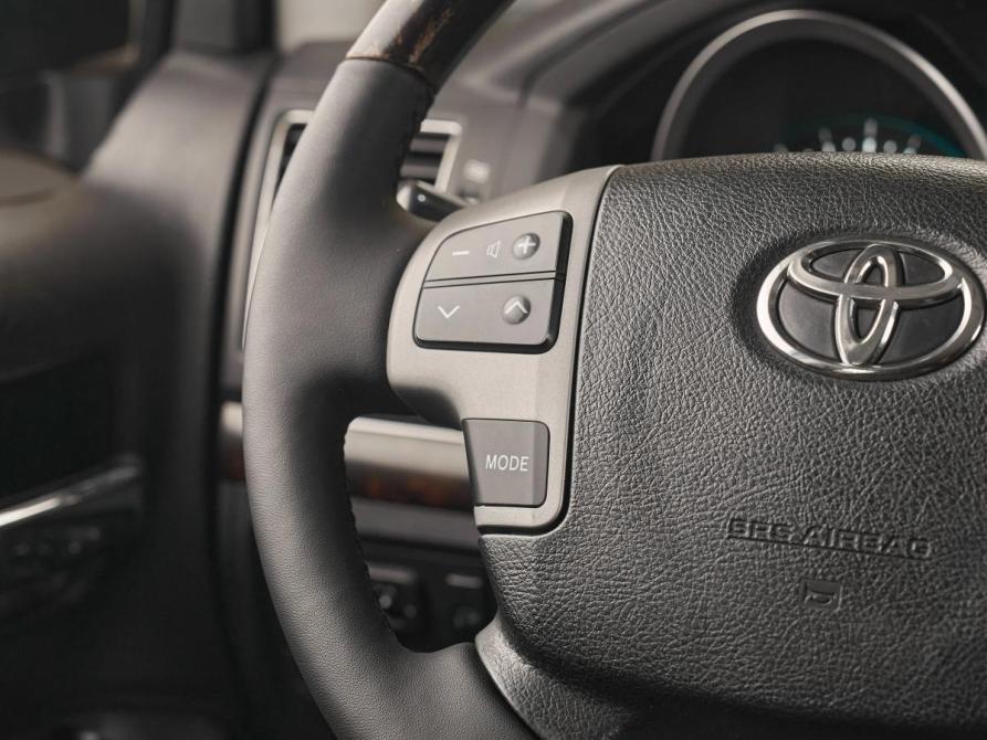 Toyota Land Cruiser 200 Series Рестайлинг 1 Москва  - изображение 11