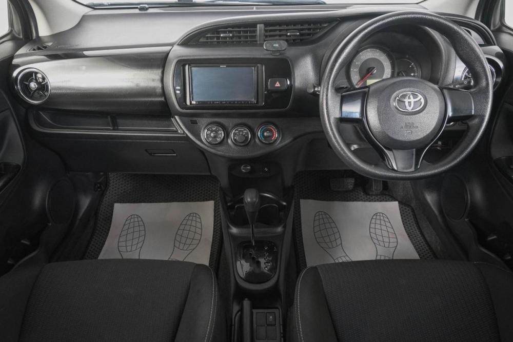 Toyota Vitz III (XP130) Рестайлинг 2 Кемерово  - изображение 14