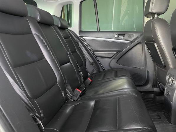 Volkswagen Tiguan I Рестайлинг с пробегом 2011 года, цена 1 290 000 рублей, 224825 км, внедорожник, Автокод Объявления