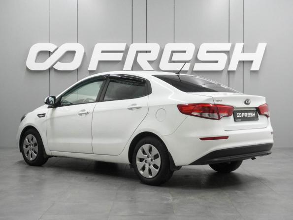Kia Rio III Рестайлинг с пробегом 2015 года, цена 989 000 рублей, 97188 км, седан, Автокод Объявления