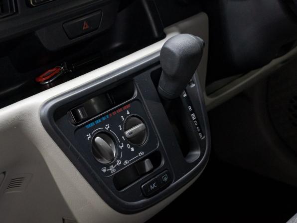 Toyota Passo III Рестайлинг с пробегом 2019 года, цена 1 019 000 рублей, 60323 км, хэтчбек, Автокод Объявления